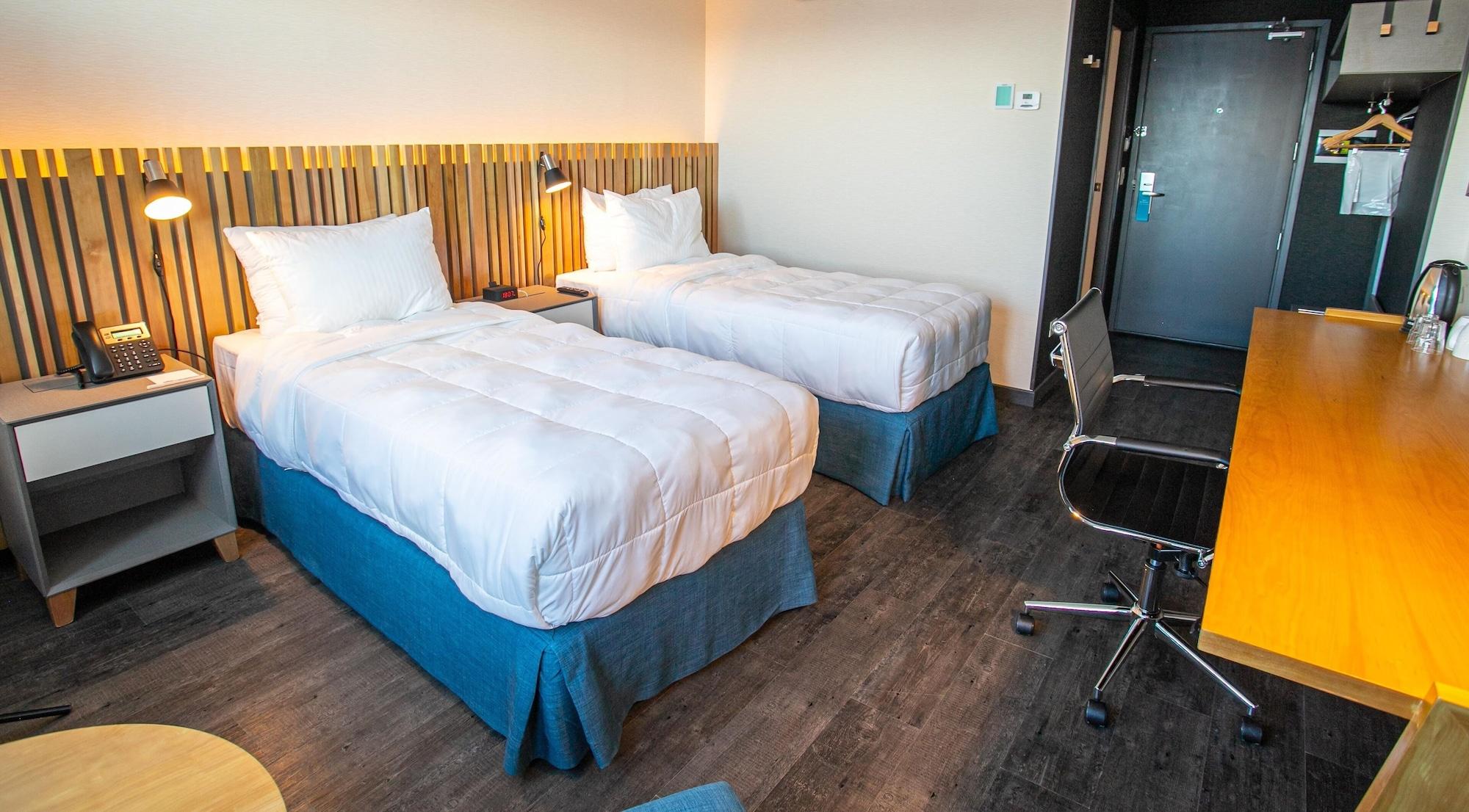 Hampton By Hilton Bariloche Hotel Exterior photo